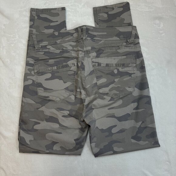 🌴 Democracy Stretch Camo Denim Jeans, Size 10 - Picture 2 of 10